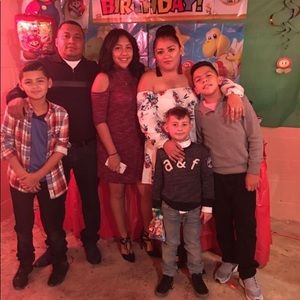 Meet your Posher, Iris